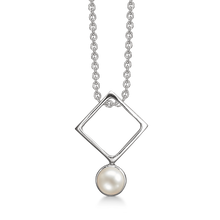 Load image into Gallery viewer, Due to with freshwater pearl in oval (925)
