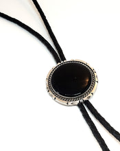 Load image into Gallery viewer, Bolotie Navajo with round black onyx in oxidized sterling silver (925)

