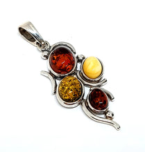 Load image into Gallery viewer, Pendant with amber green, milk and cognac (925)
