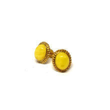 Load image into Gallery viewer, Green Amber Oval Earrings with Twisted Edge (925)

