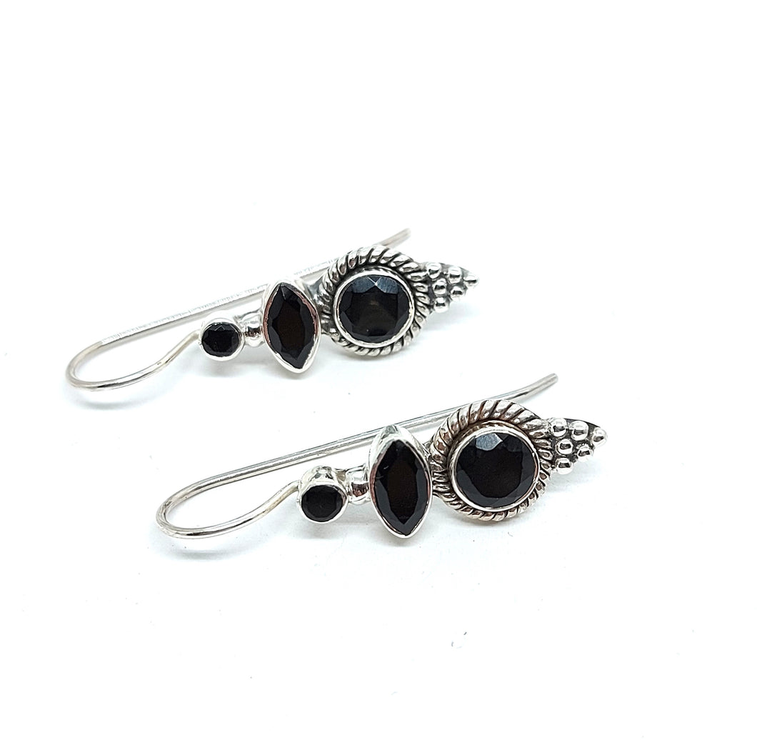 Earrings with black onyx (925)