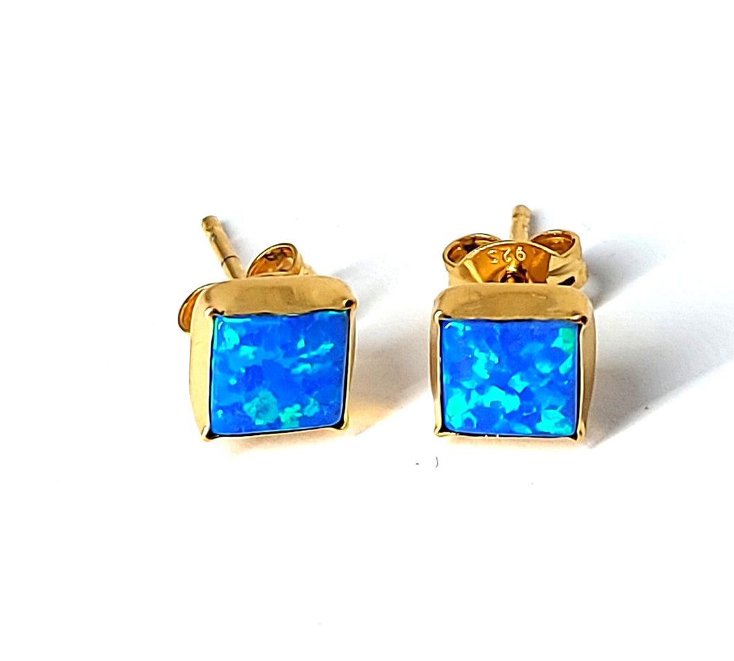 Stud earrings 7mm Royal Blue opal with smooth edge (925)