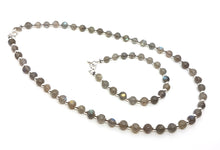 Load image into Gallery viewer, ByKila, Necklace with labradorite and sterling silver beads (925)
