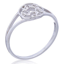 Load image into Gallery viewer, Celtic knot ring in sterling silver (925)
