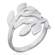 Load image into Gallery viewer, Ring with overlapping leaves in sterling silver (925)
