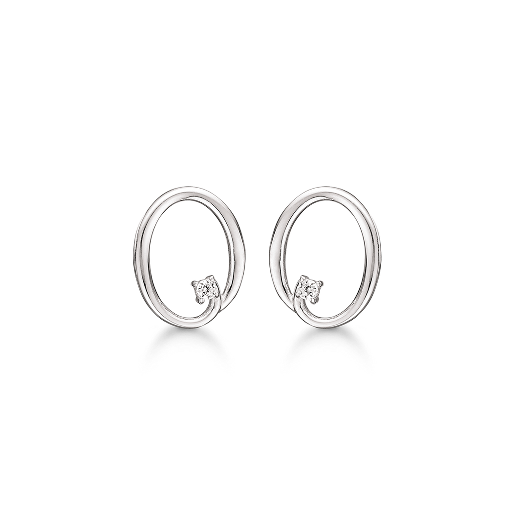 Ørestikker rhodineret oval ring med syntetisk cubic zirkonia. (925