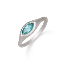 Load image into Gallery viewer, Ring with marquise cut blue topaz (925)
