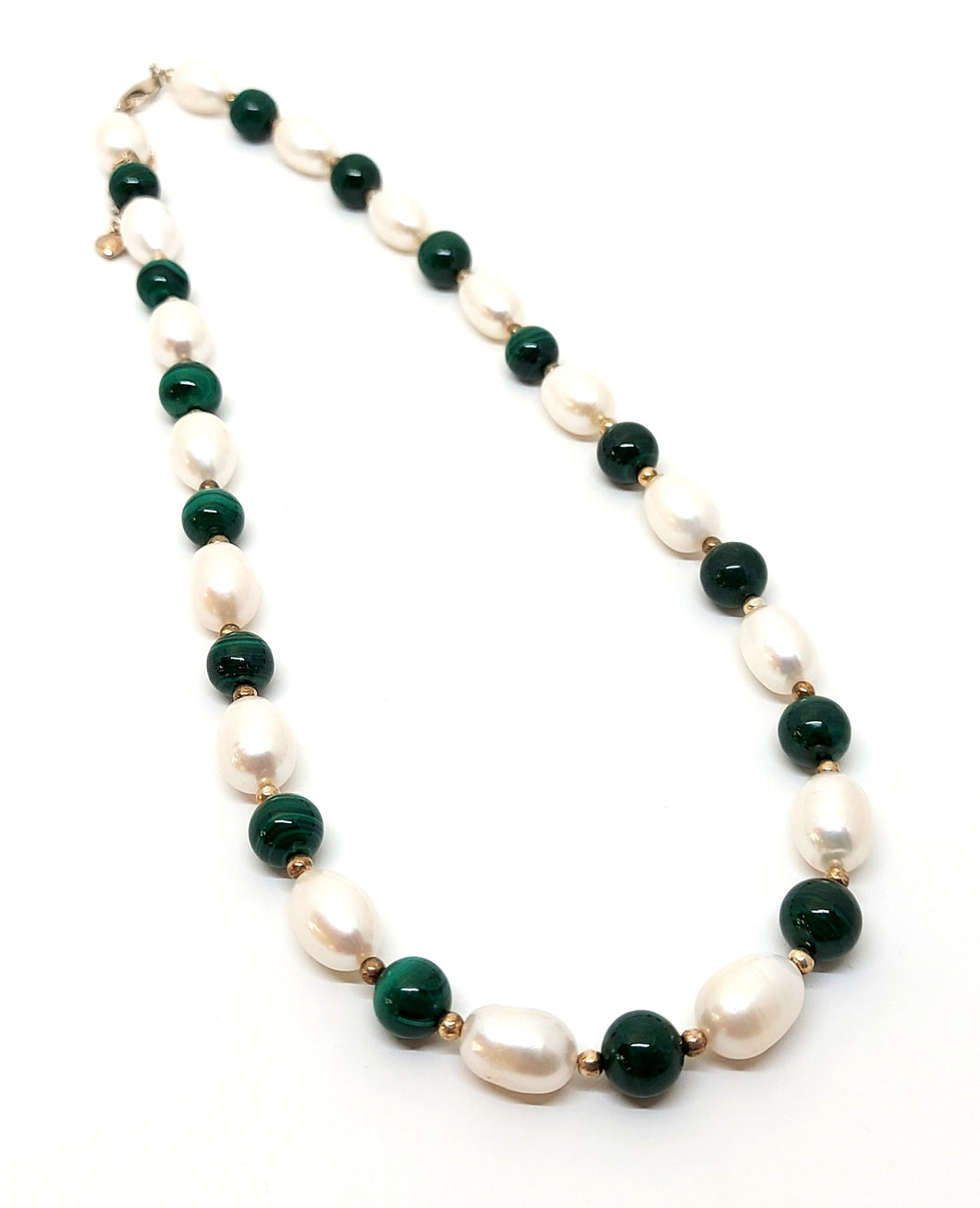 ByKila, Necklace with freshwater pearl and malachite, sterling silver (925)