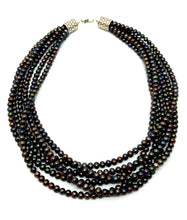 Load image into Gallery viewer, ByKila, Necklace with peacock freshwater pearl and oxidized sterling silver (925)

