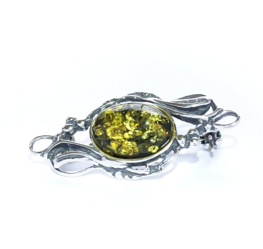 Brooch in sterling silver with green amber and antique pattern (925)