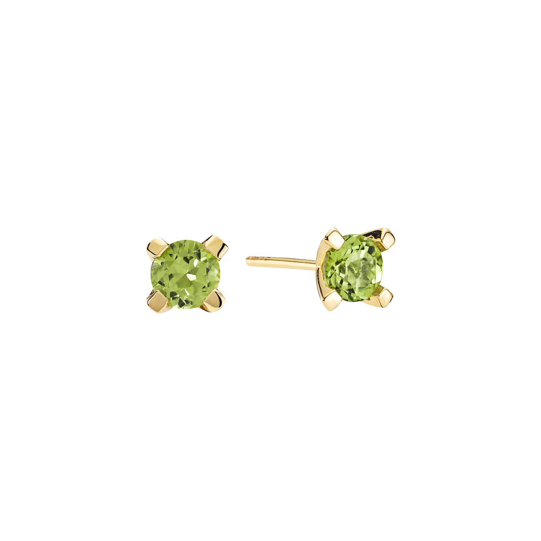 Lund Cph, Earrings in 8 kt. gold with 5 mm green peridot (333)