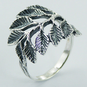 Oxidized leaf ring in sterling silver, (925)