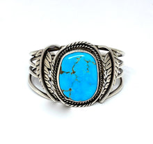 Load image into Gallery viewer, Vintage fixed bangle with turquoise in oxidized sterling silver (925)
