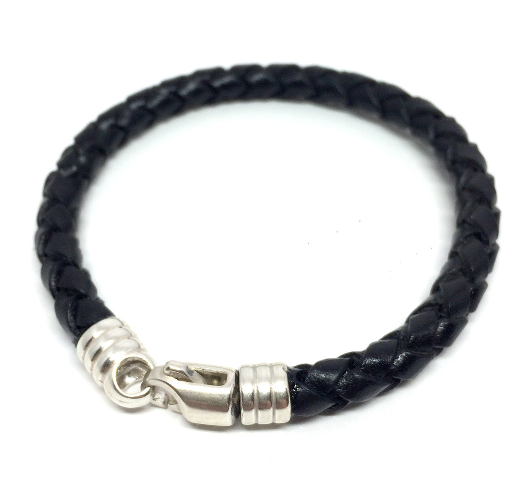 Leather bracelet ByKila, black braid with sterling silver clasp (925)