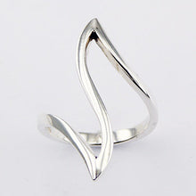 Load image into Gallery viewer, Ring with &quot;lightning&quot; in sterling silver (925)
